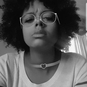 Meet your Posher, Valeria